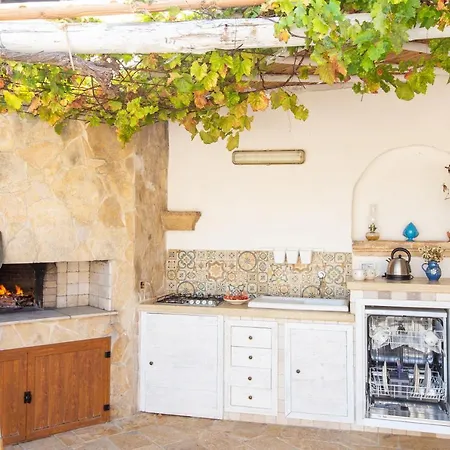 Trullo Suenn - Piscina Privata Villa San Michele Salentino